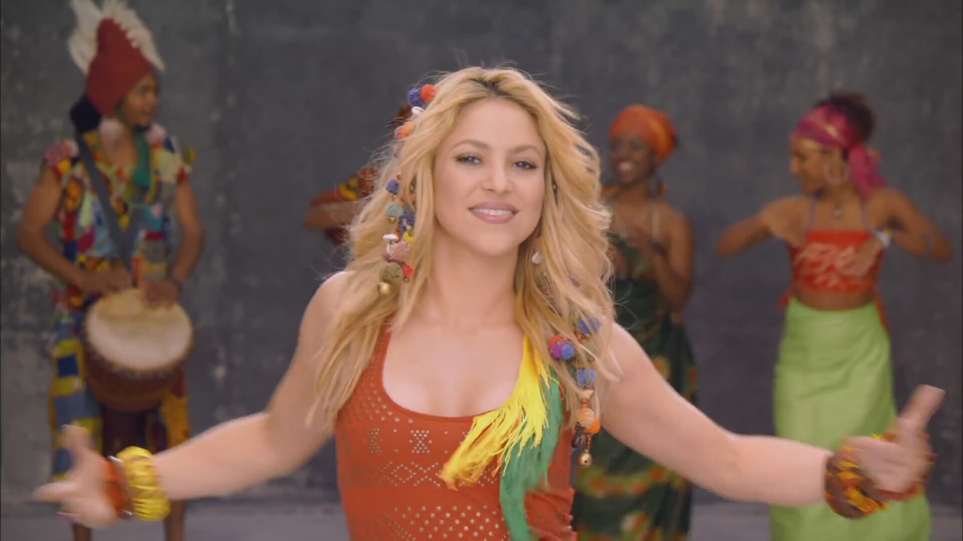 Shakira - Waka Waka (This Time For Africa) (The Official 2010 Fifa